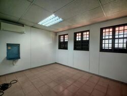 Jurong West Street 92 (D22), Shop House #576584721